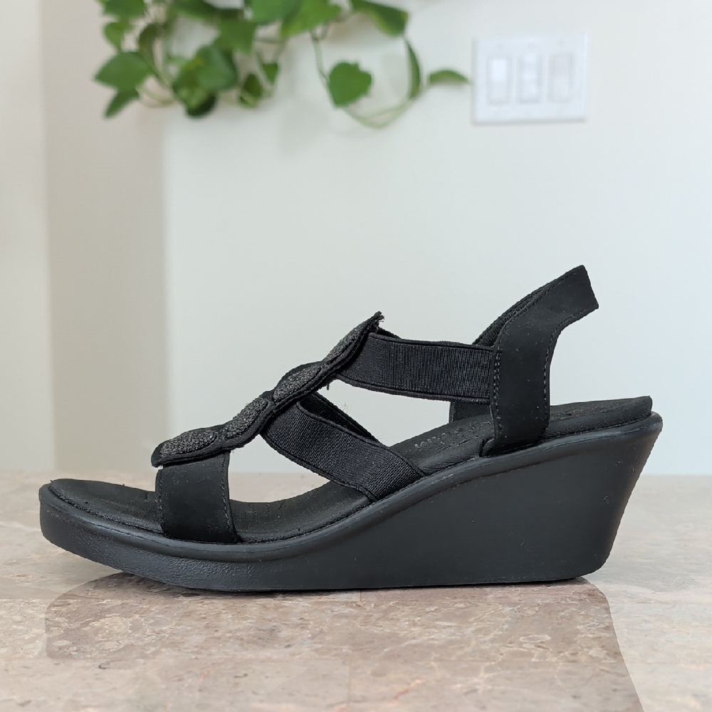 Black Wedge Sandals - Picture 5 of 11